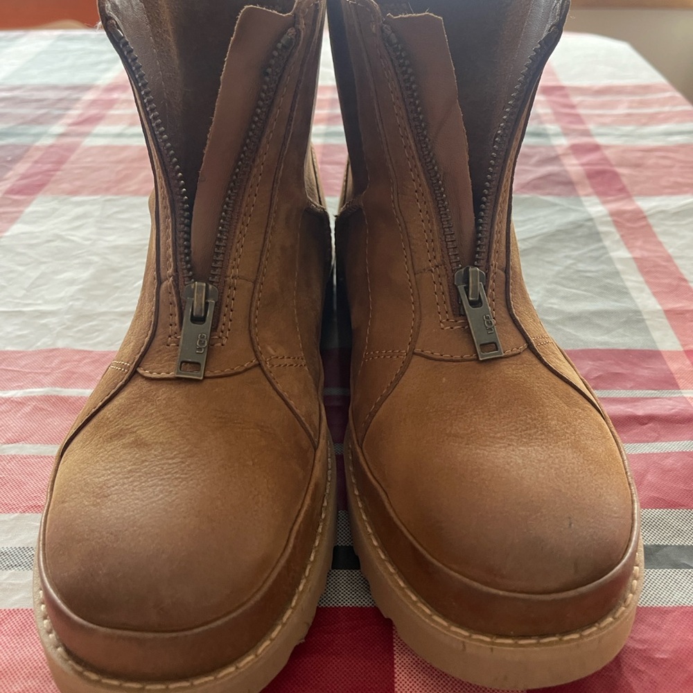 Zip front uggs